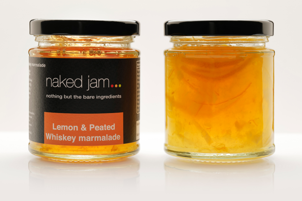 Aromatic Italian lemon and moody, peaty, Islay single malt whisky in an artisan marmalade.